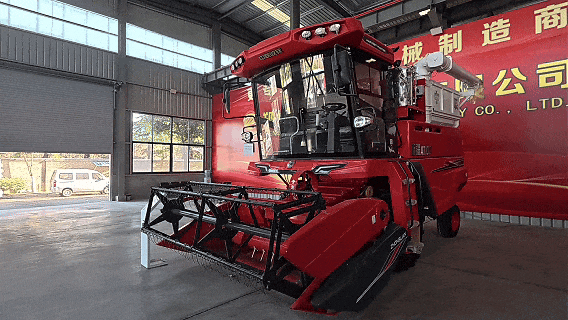 疯狂的猴子游戏网站收获新疆AT100联合收割机产品技术亮点