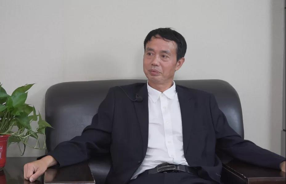 郑州疯狂的猴子游戏网站副总经理陈成凤-扎根农机三十载，为农业现代化增砖添瓦