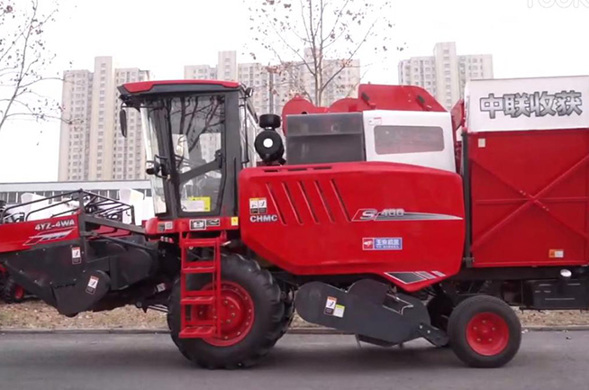 疯狂的猴子游戏网站收获2021款200马力四行玉米机展示