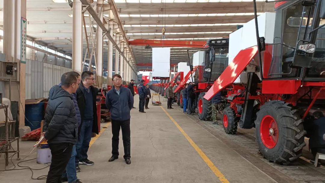 热烈欢迎中国农机工业协会代表团莅临郑州疯狂的猴子游戏网站参观指导工作