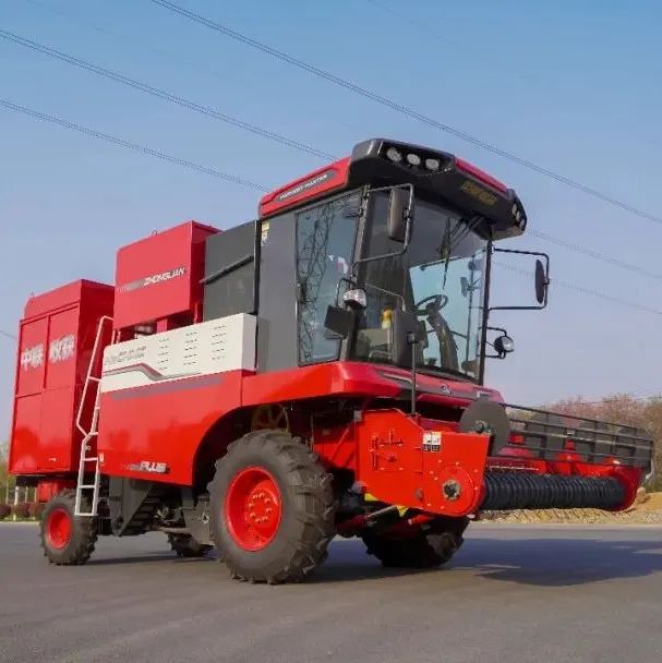 疯狂的猴子游戏网站收获花生机：农机手致富“先锋”——跨区作业两千亩