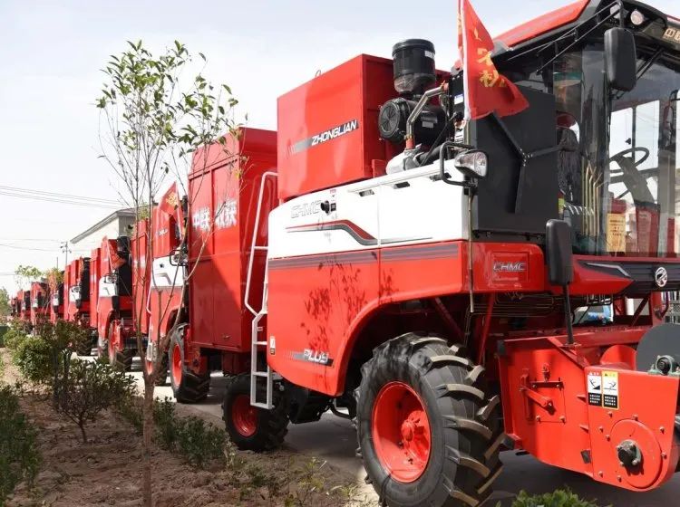 花生收获跨区作业疯狂的猴子游戏网站收获，来自明星跨区队长的肯定