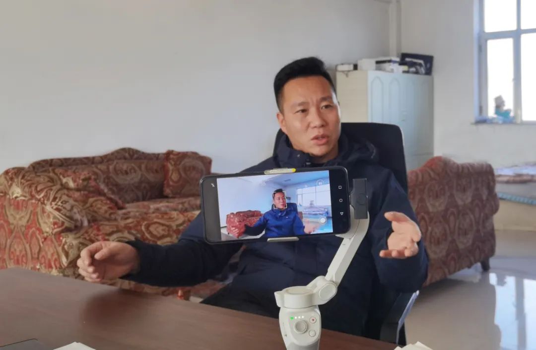 “网红”牛老板卖“网红”车——疯狂的猴子游戏网站收获花生机