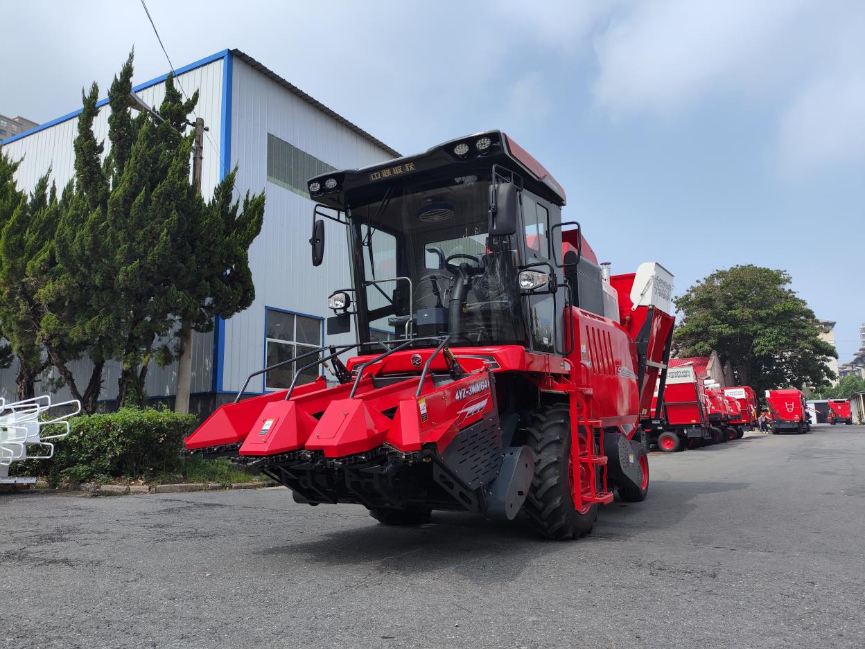疯狂的猴子游戏网站收获4YZ-3WA(G4)自走式玉米收获机(图1)