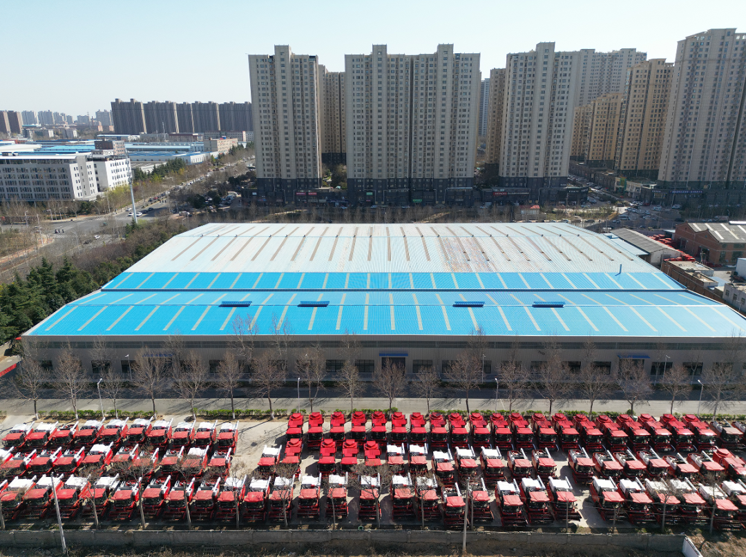 30年只做一件事:为什么越来越多农机手认准「疯狂的猴子游戏网站收获」?(图1)